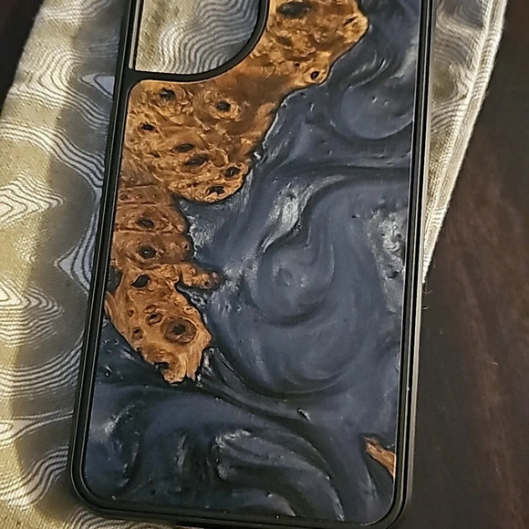 Samsung Galaxy S22 Plus Carved Case‎ - Picture 2 of 8